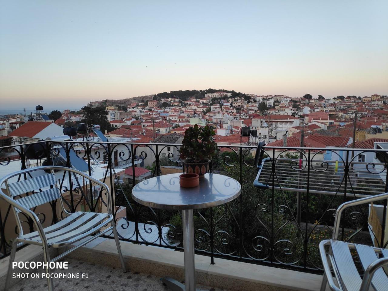 Selana Apartments Mytilene Exterior photo